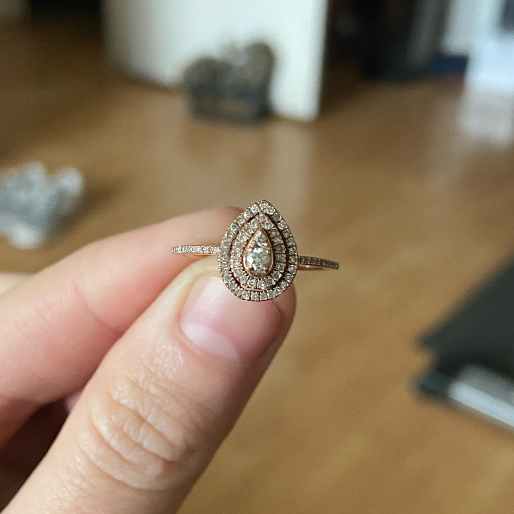 1/4 carat diamond (engagement) ring
